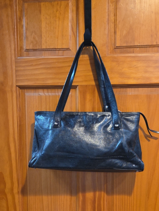 Charles David Handbags - Charles David Black Leather Shoulder Bag